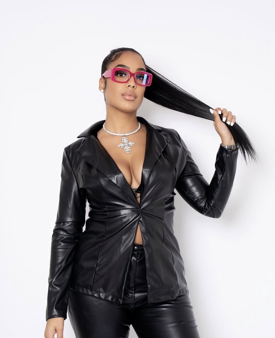 Performing live Arlene MC